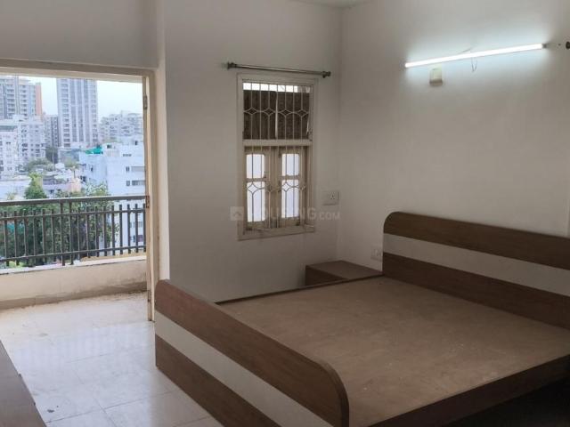 4 BHK Apartment in Satellite for resale Ahmedabad. The reference number is 20352209