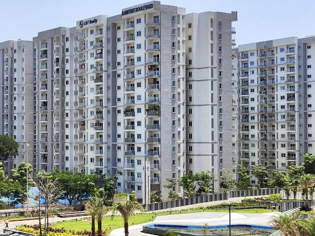 4 BHK Apartment in Sahakara Nagar for resale Bangalore. The reference number is 14950732