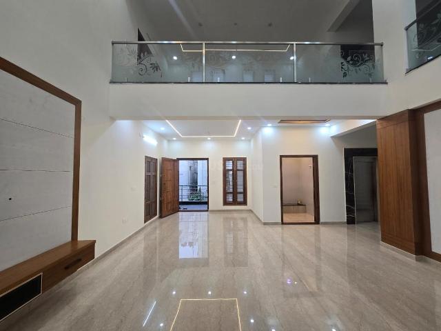 4 BHK Apartment in Sahakara Nagar for resale Bengaluru. The reference number is 21002754