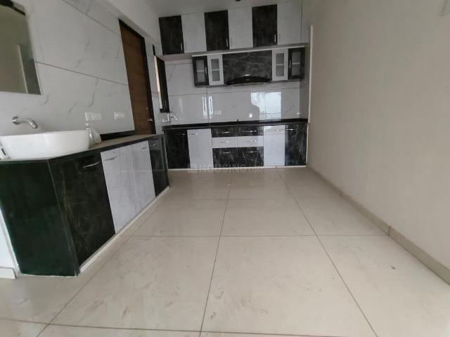 4 BHK Apartment in Sama Savli for rent Vadodara. The reference number is 14633381