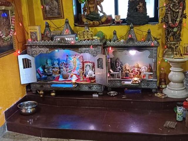 4 BHK Apartment in Sanpada for resale Navi Mumbai. The reference number is 16871912