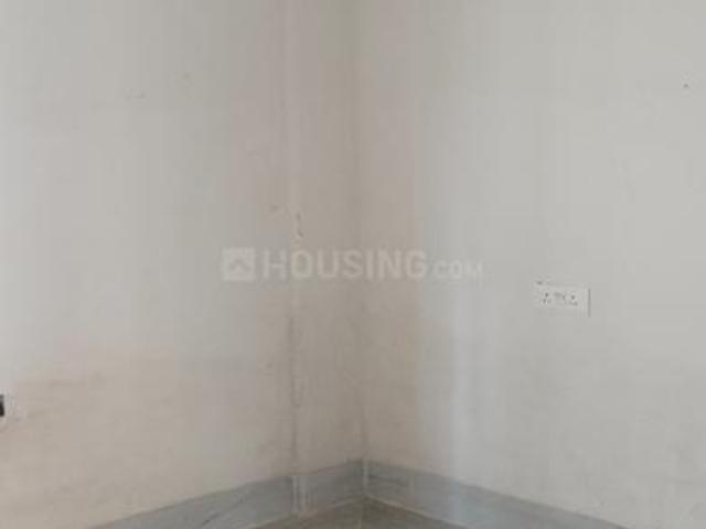 4 BHK Apartment in Santoshpur for resale Kolkata. The reference number is 19669015