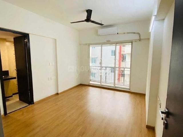 4 BHK Apartment in Santacruz East for rent Mumbai. The reference number is 20715500