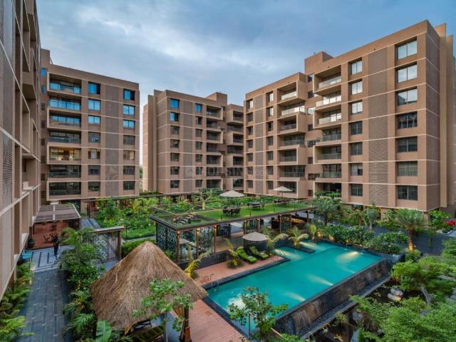 4 BHK Apartment in Sargasan for resale Gandhinagar. The reference number is 20796222