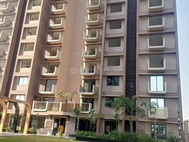 4 BHK Apartment in Sargasan for resale Gandhinagar. The reference number is 20936395