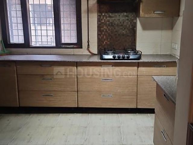 4 BHK Apartment in Sarita Vihar for resale New Delhi. The reference number is 20702288