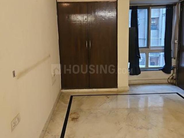 4 BHK Apartment in Sarita Vihar for resale New Delhi. The reference number is 19216551
