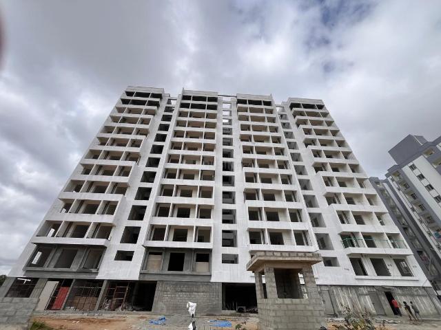 4 BHK Apartment in Sarjapur for resale Bengaluru. The reference number is 17830632