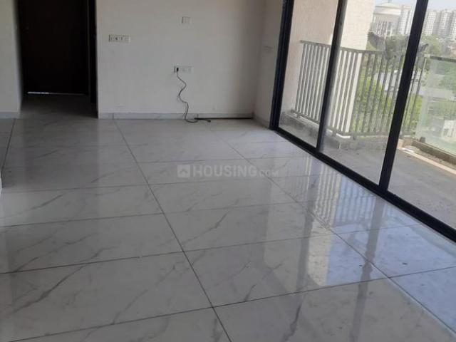 4 BHK Apartment in Science City for rent Ahmedabad. The reference number is 20143846
