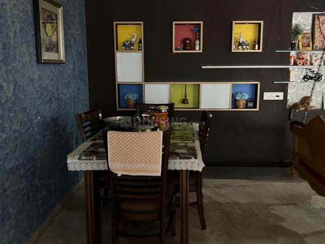 4 BHK Apartment in Science City for resale Ahmedabad. The reference number is 18050765