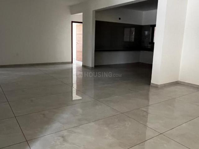 4 BHK Apartment in Science Park for resale Ahmedabad. The reference number is 20213802