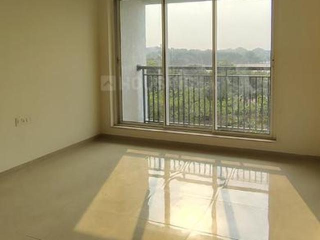 4 BHK Apartment in Seawoods for rent Navi Mumbai. The reference number is 19549160