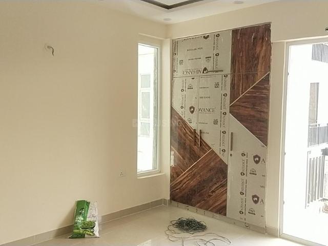 4 BHK Apartment in Sector 143B for rent Noida. The reference number is 20084657