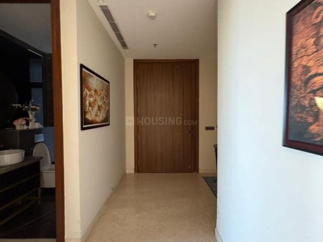 4 BHK Apartment in Sector 144 for rent Noida. The reference number is 19976621