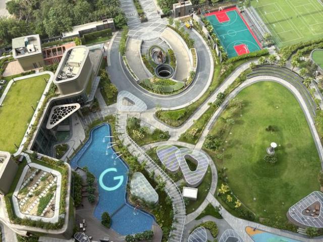 4 BHK Apartment in Sector 144 for rent Noida. The reference number is 20678402
