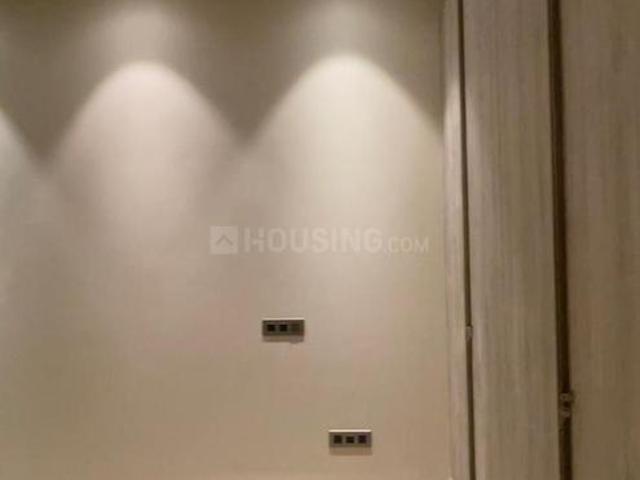 4 BHK Apartment in Sector 144 for resale Noida. The reference number is 18576102