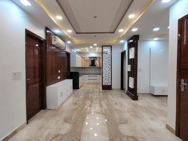 4 BHK Apartment in Sector 14 Rohini for resale New Delhi. The reference number is 19885690