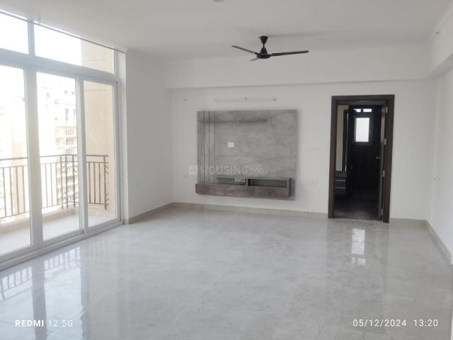 4 BHK Apartment in Sector 150 for rent Noida. The reference number is 19751787
