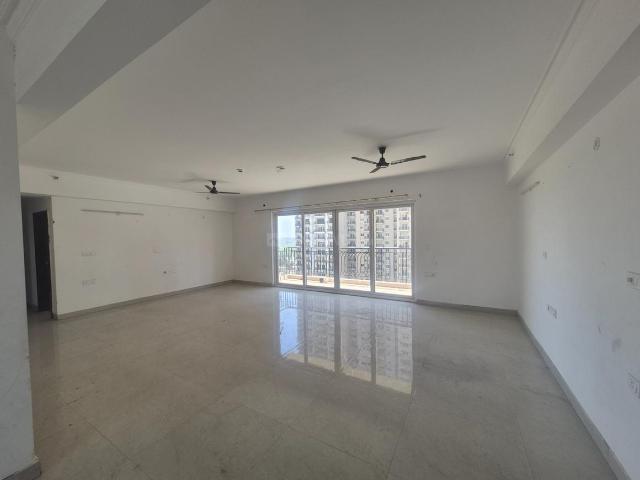 4 BHK Apartment in Sector 150 for rent Noida. The reference number is 20356638