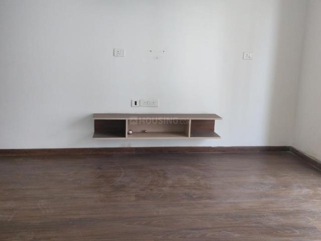 4 BHK Apartment in Sector 150 for rent Noida. The reference number is 20460995