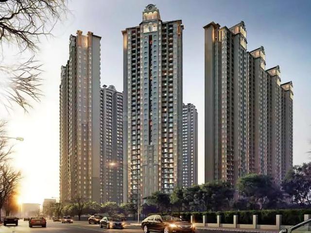 4 BHK Apartment in Sector 152 for resale Noida. The reference number is 20992636
