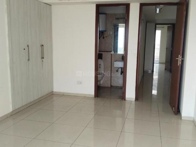 4 BHK Apartment in Sector 168 for rent Noida. The reference number is 17963129