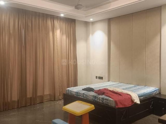 4 BHK Apartment in Sector 168 for rent Noida. The reference number is 20132476