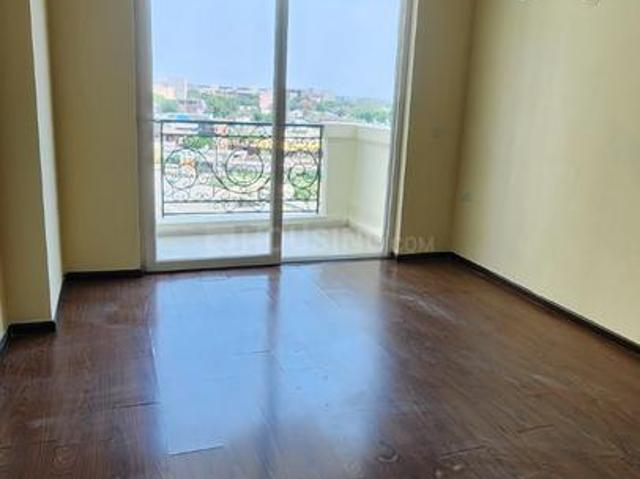 4 BHK Apartment in Sector 168 for rent Noida. The reference number is 20423927