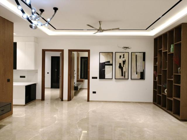 4 BHK Apartment in Sector 17 Dwarka for resale New Delhi. The reference number is 20286081