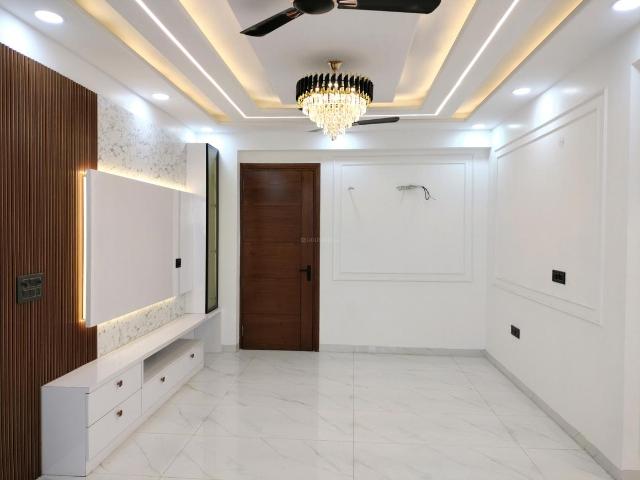 4 BHK Apartment in Sector 18 Dwarka for resale New Delhi. The reference number is 20059785