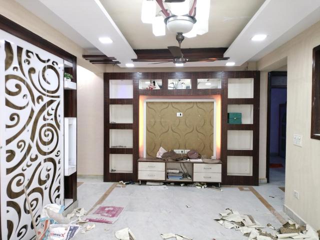4 BHK Apartment in Sector 18 Dwarka for resale New Delhi. The reference number is 20255198