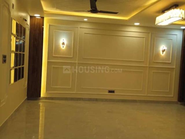 4 BHK Apartment in Sector 18 Dwarka for resale New Delhi. The reference number is 20830967