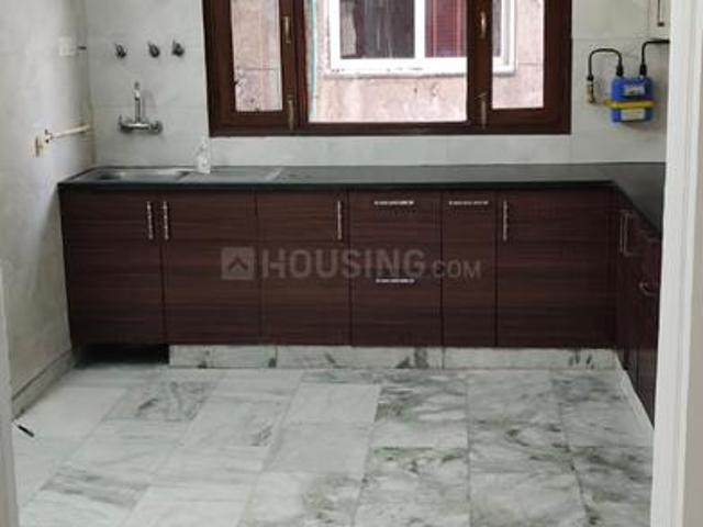 4 BHK Apartment in Sector 19 Dwarka for rent New Delhi. The reference number is 19938945