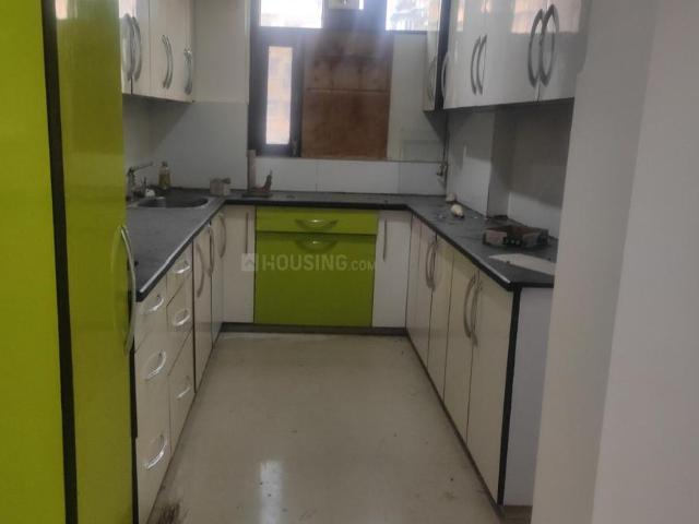 4 BHK Apartment in Sector 19 Dwarka for rent New Delhi. The reference number is 19085177