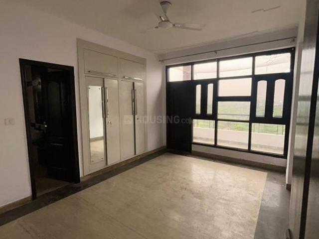 4 BHK Apartment in Sector 19 Dwarka for rent New Delhi. The reference number is 20683979