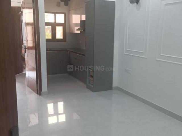 4 BHK Apartment in Sector 19 Dwarka for rent New Delhi. The reference number is 20105463