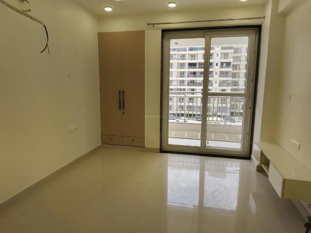 4 BHK Apartment in Sector 19 Dwarka for rent New Delhi. The reference number is 20236504