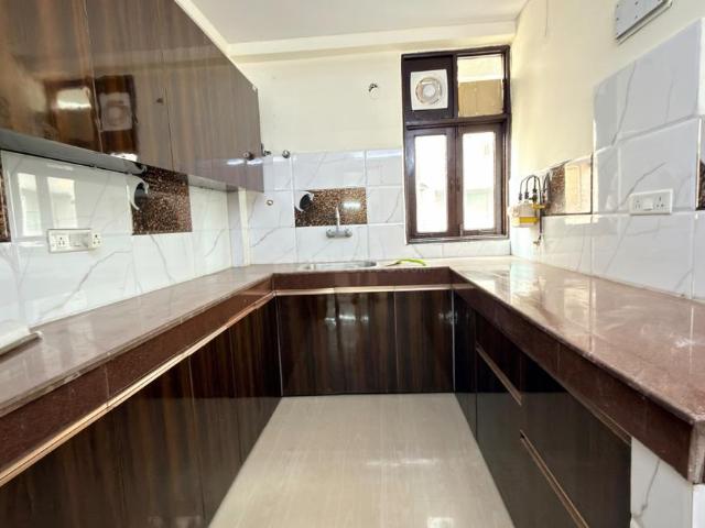 4 BHK Apartment in Sector 19 Dwarka for rent New Delhi. The reference number is 20378762