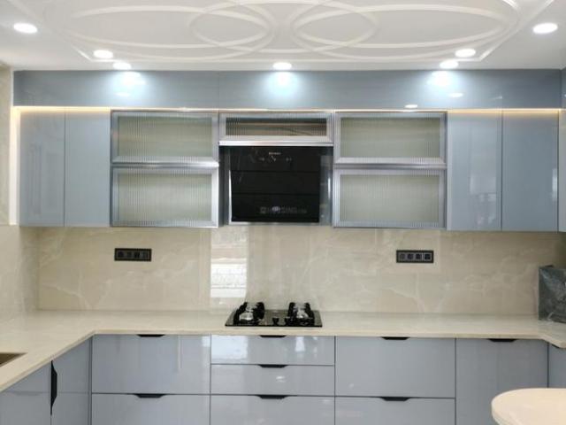 4 BHK Apartment in Sector 19 Dwarka for resale New Delhi. The reference number is 19473114