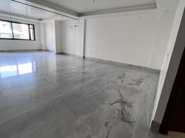 4 BHK Apartment in Sector 19 Dwarka for resale New Delhi. The reference number is 20323974