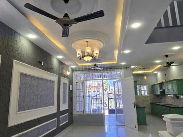 4 BHK Apartment in Sector 103 for resale Gurgaon. The reference number is 20374355