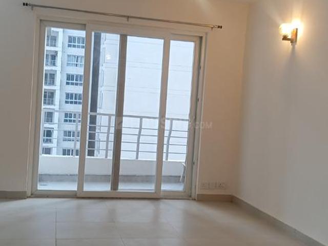 4 BHK Apartment in Sector 100 for rent Noida. The reference number is 20410741