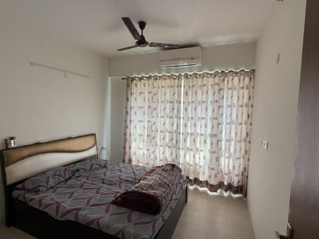 4 BHK Apartment in Sector 102 for rent Gurgaon. The reference number is 20214017