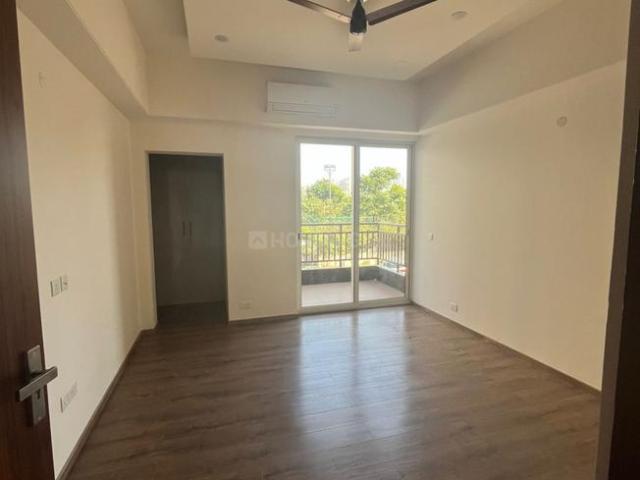 4 BHK Apartment in Sector 102 for rent Gurgaon. The reference number is 20614085