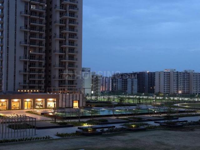 4 BHK Apartment in Sector 102 for resale Gurgaon. The reference number is 18999925