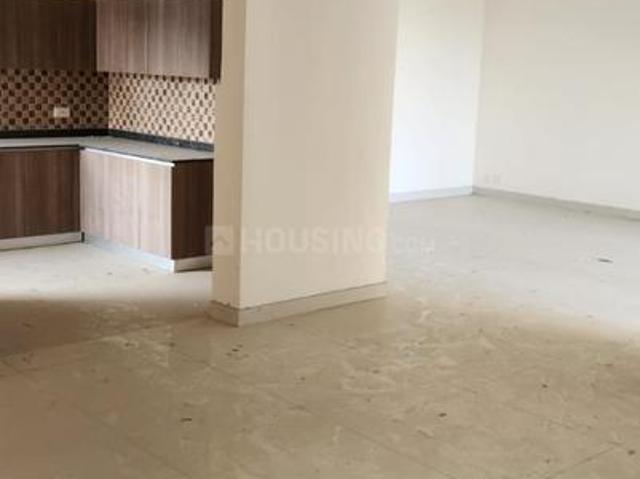 4 BHK Apartment in Sector 102 for resale Gurgaon. The reference number is 19786000
