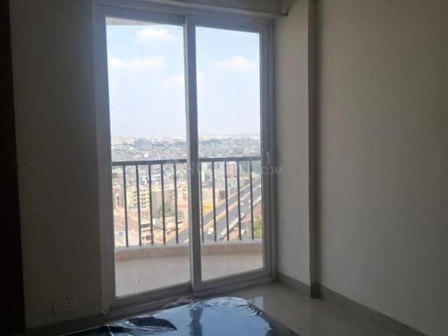 4 BHK Apartment in Sector 107 for rent Noida. The reference number is 19943583
