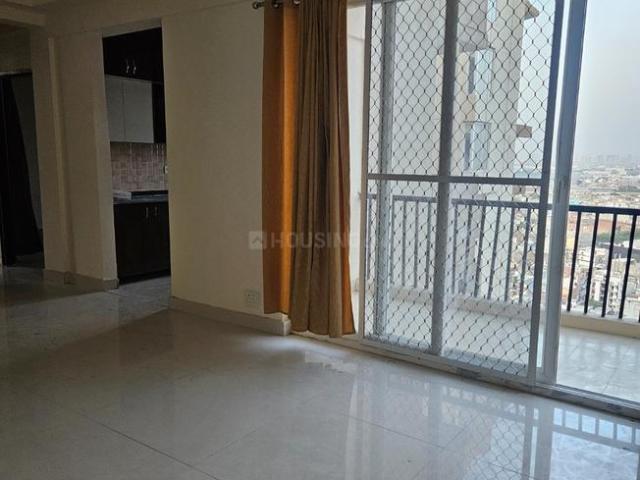 4 BHK Apartment in Sector 107 for rent Noida. The reference number is 19904297