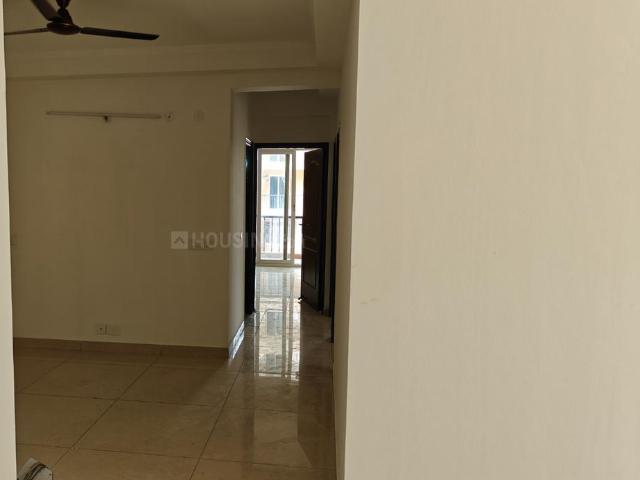 4 BHK Apartment in Sector 107 for rent Noida. The reference number is 20517824