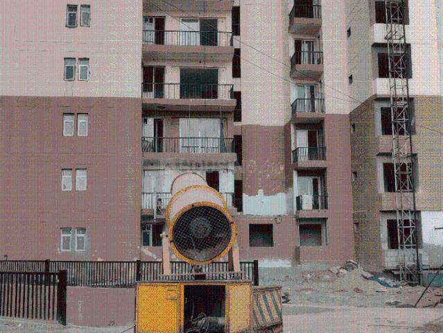 4 BHK Apartment in Sector 107 for rent Noida. The reference number is 20755512